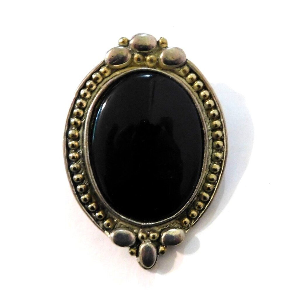 Silver Tone Pendant Black Oval Center Textured Border 2.25x1.5 Inches